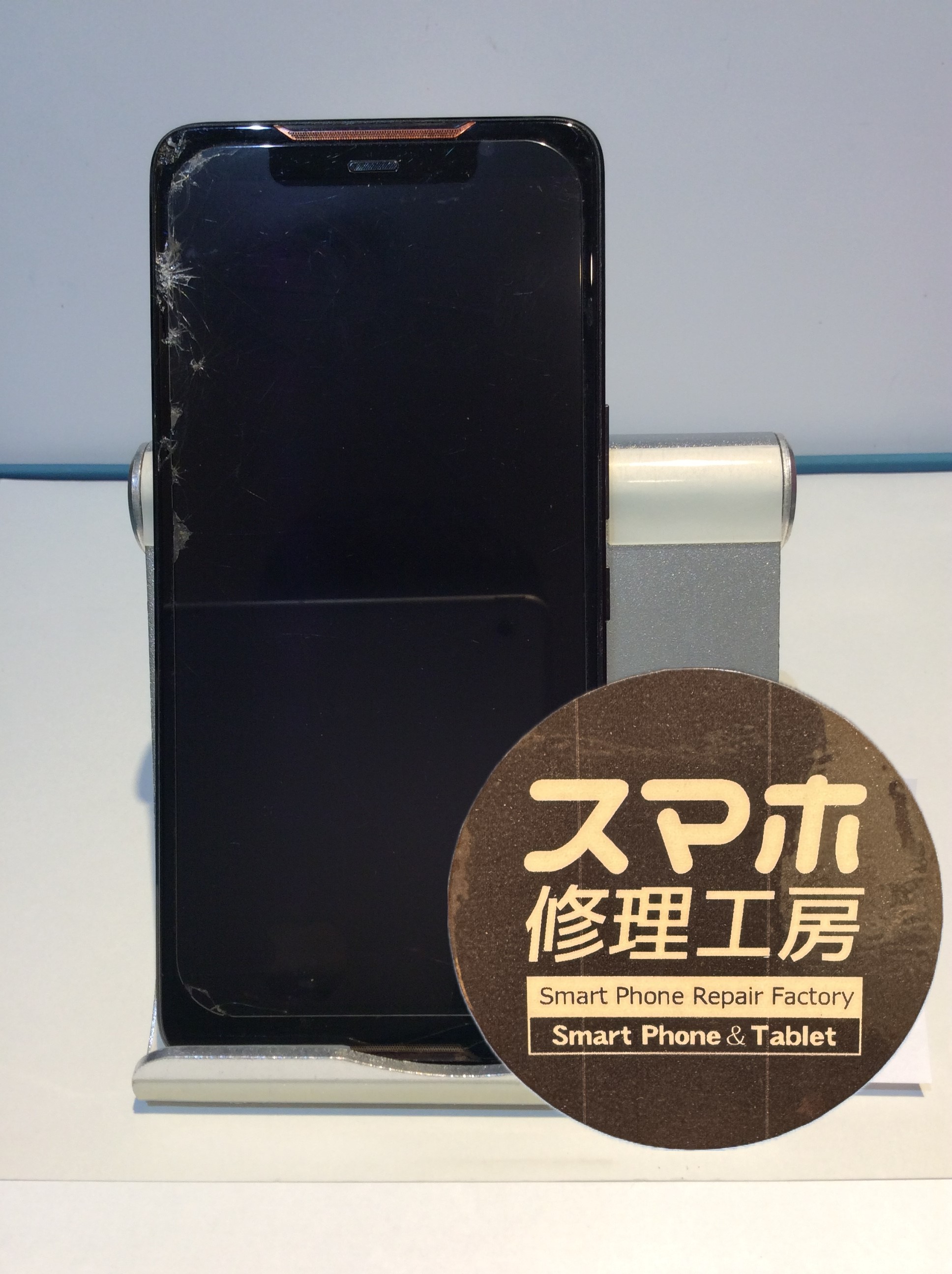 ROG Phone(アールオージーフォン)落としてしまい画面が映らなくなった…( ;∀;)